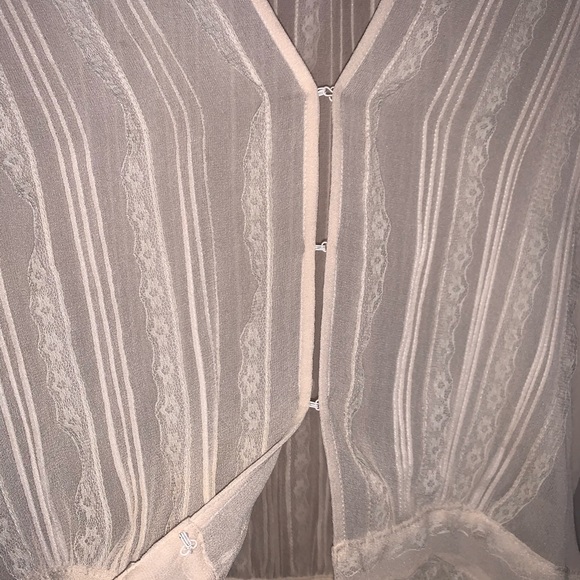 Gorgeous vintage silk blouse - Picture 4 of 10